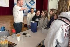 spotkanie-motywacyjne-zycie-z-niepelnosprawnoscia-mariusz-kedzierski-sp-klucze-2026-4