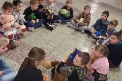 Dzien-Pluszowego-Misia-kl-I-III-SP-Klucze-2022-2