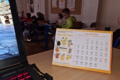 DZIEN-PSZCZOLKI-W-KLASACH-I-III-SP-Klucze-2023-2