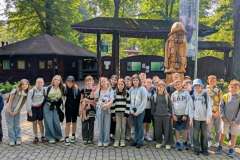 tropem-zubra-sladami-przyrody-i-z-glowami-pelnymi-wrazen-sp-klucze-2026-4