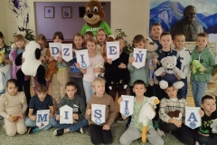 dzien-pluszowego-misia-sp-klucze-2024-6