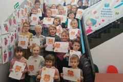 Wycieczka-klasy-2a-i-2b-do-Gminnej-Biblioteki-Publicznej-w-Kluczach-SP-Klucze-2022-3