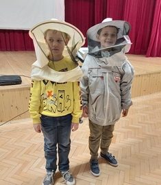 Spotkanie z pszczelarzem. SP Klucze