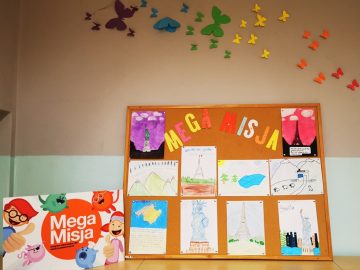 Logo MegaMisji i dekoracja w klasie 3a