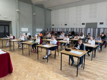  XXI OGÓLNOPOLSKI KONKURS POLONISTYCZNY Z POPRAWNĄ POLSZCZYZNĄ NA CO DZIEŃ