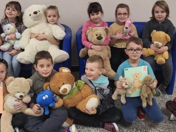 DZIEŃ PLUSZOWEGO MISIA W KLASACH I-III, SP Klucze, 2022