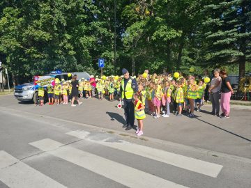 Odblaskowy przemarsz, SP Klucze 2023