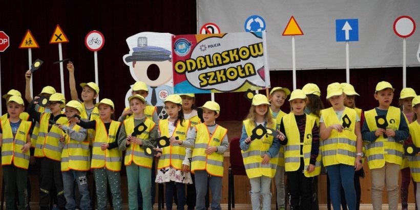 Odblaski w „ Pustynnej Oazie”, SP Klucze 2023