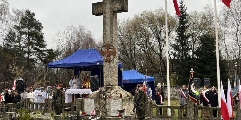 109 rocznica bitwy pod Krzywopłotami i Załężem, SP Klucze 2023