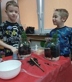 Uczniowie klas pierwszych brali udział w warsztatach, SP Klucze 2023