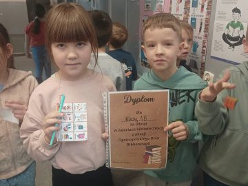 Warsztaty biblioteczne z okazji Międzynarodowego Dnia Biblioterapii, SP Klucze 2023