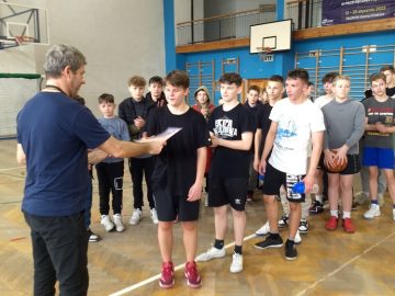 Doskonały występ koszykarzy z SP Klucze na Igrzyskach Młodzieży Szkolnej w Olkuszu, SP Klucze 2024