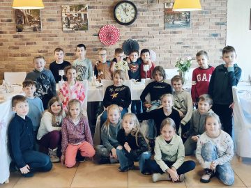 Dzień Kobiet w klasie 2b, SP Klucze 2024