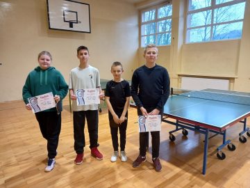 Gminne Zawody w Tenisie Stołowym, SP Klucze 2024