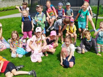 Zajęcia integracyjne w klasie 1c - ognisko u kolegi z klasy, SP Klucze 2025