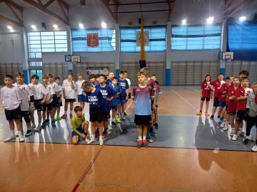 Piłka nożna halowa chłopców igrzyska dzieci rejony, SP Klucze 2025