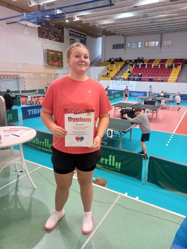 TENIS STOŁOWY ZAWODY POWIATOWE