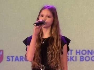 Link prowadzi do artykułu: Gala Międzyszkolnego Charytatywnego Konkursu MAM TALENT – POMOC PRZEZ PASJĘ, SP Klucze 2026